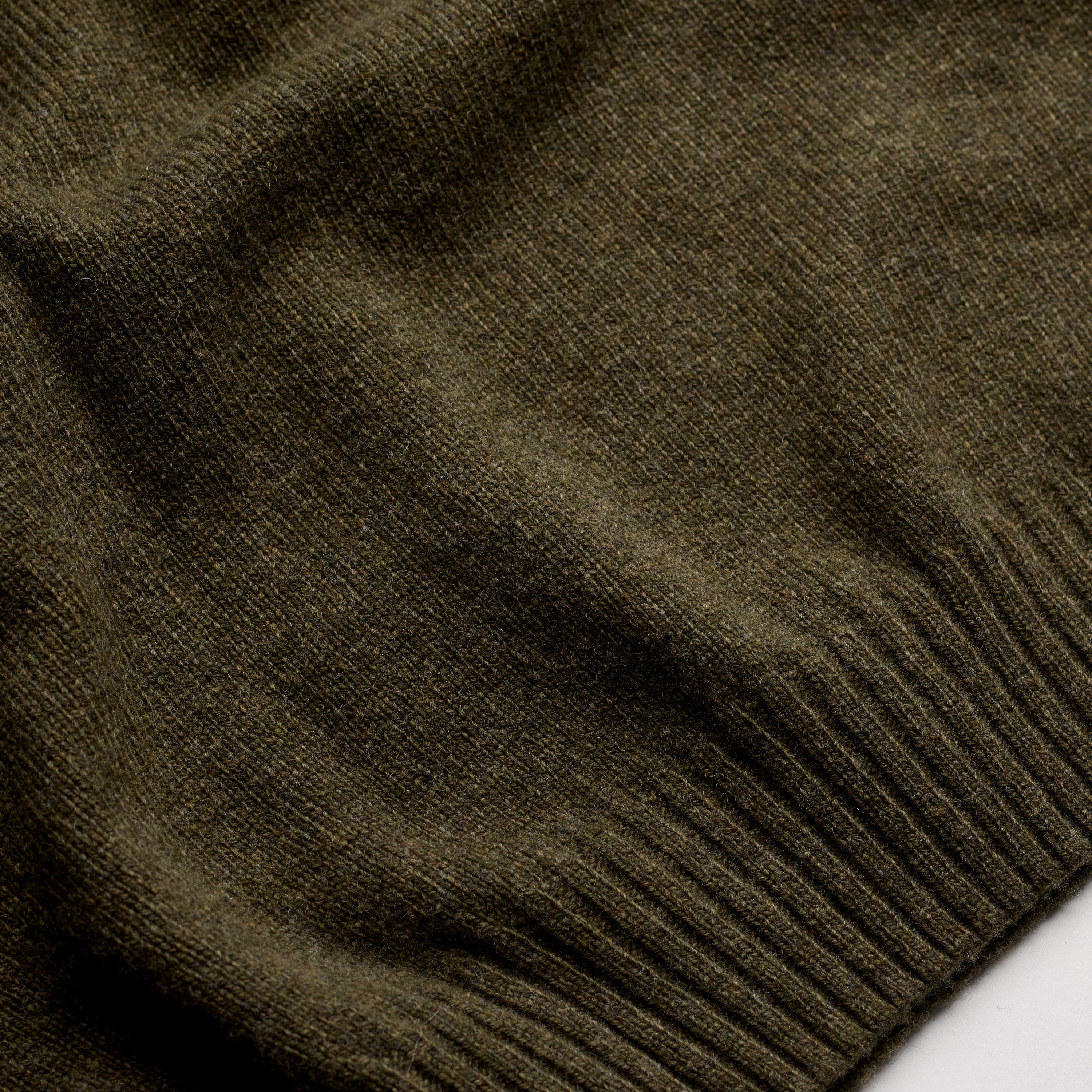 The Superfine Lambswool Crew Neck Jumper in Olive Green